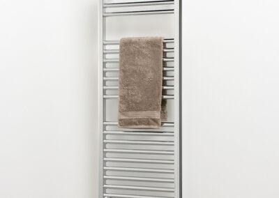 Holcombe Straight Towel Rail Holcombe Straight Towel Rail Chrome 1