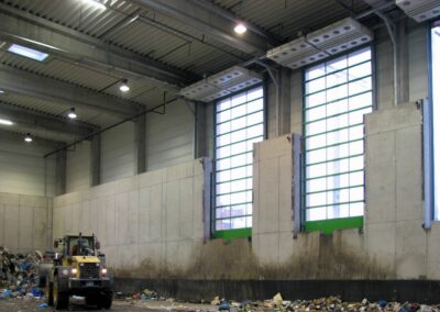 Induvent s Induvent U DW MBA 08 001